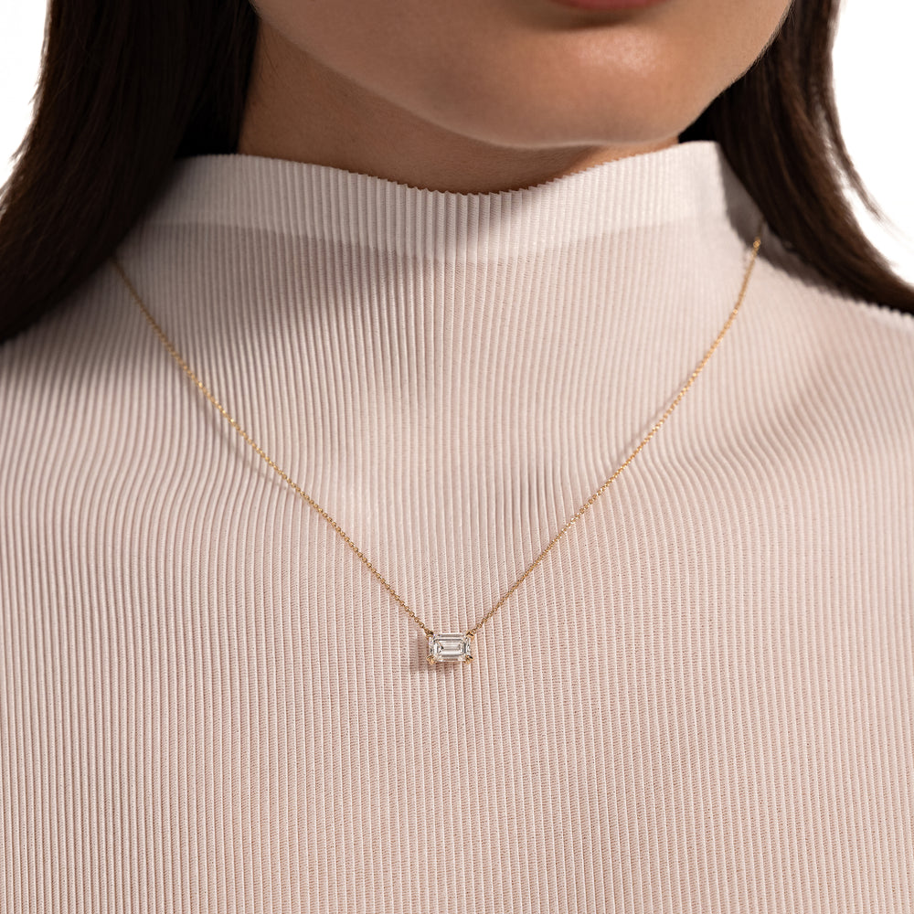 Elle Lab Diamond Emerald Pendant image 49