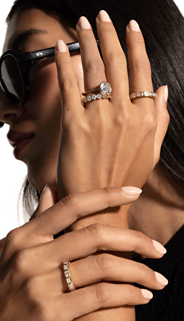 Bezel Engagement Rings Mobile Banner