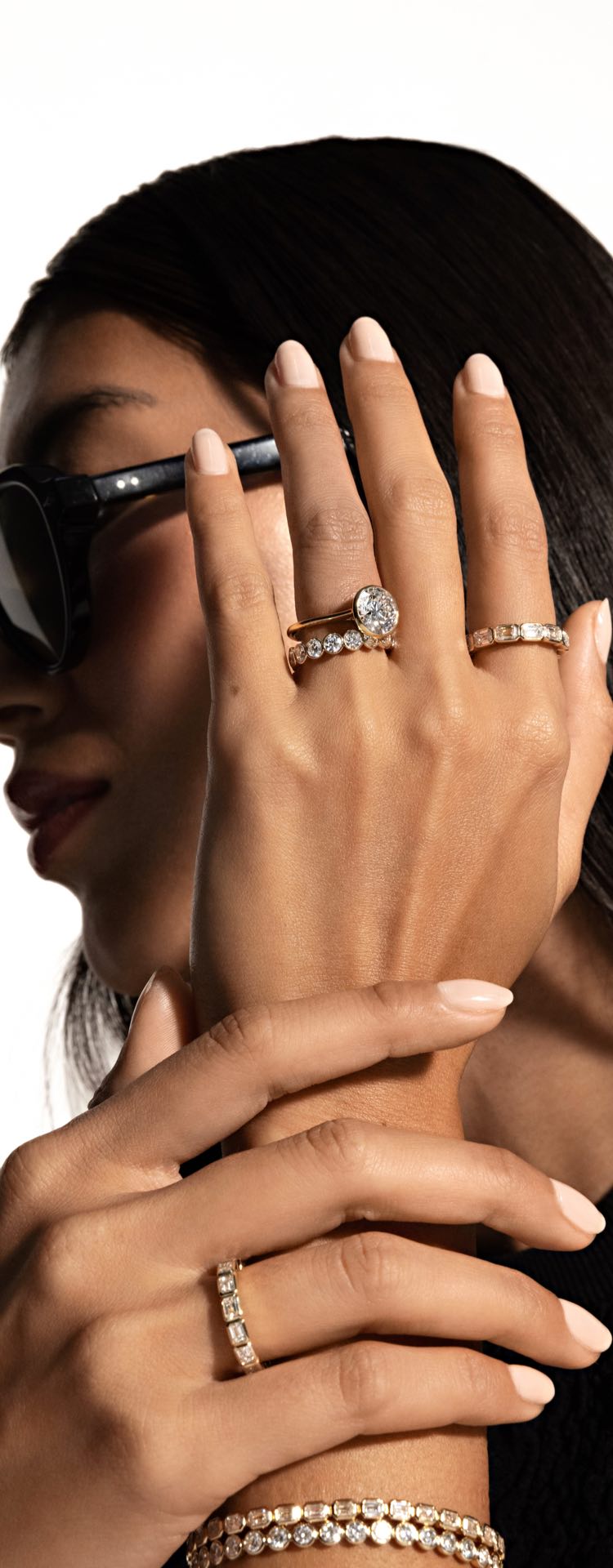 Bezel Engagement Rings Mobile Banner