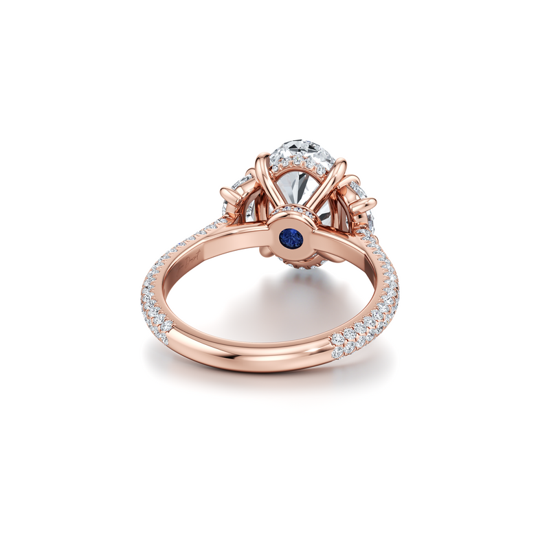 Precious Metal:18k Rose Gold;Cut Shape:Oval