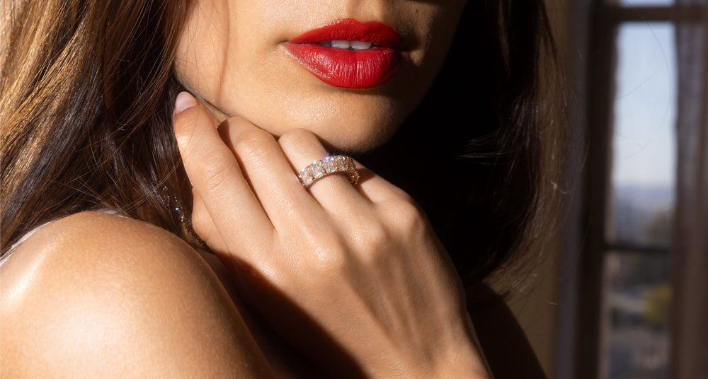 Gifts Under $1,500 Desktop Banner