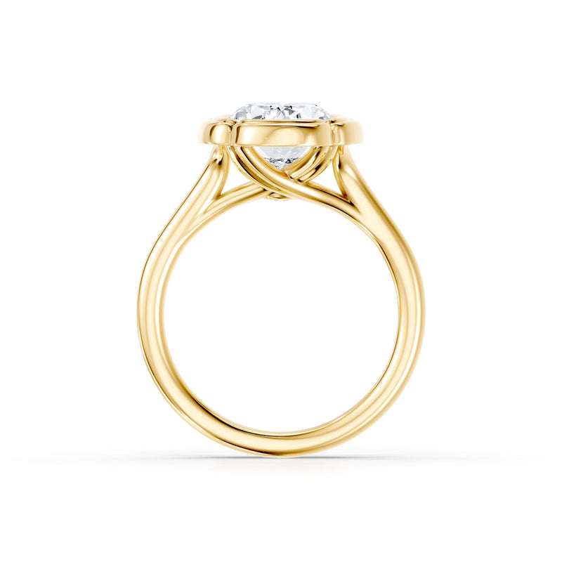 Dorée Oval Cut Solitaire Lab Diamond Engagement Ring image 4