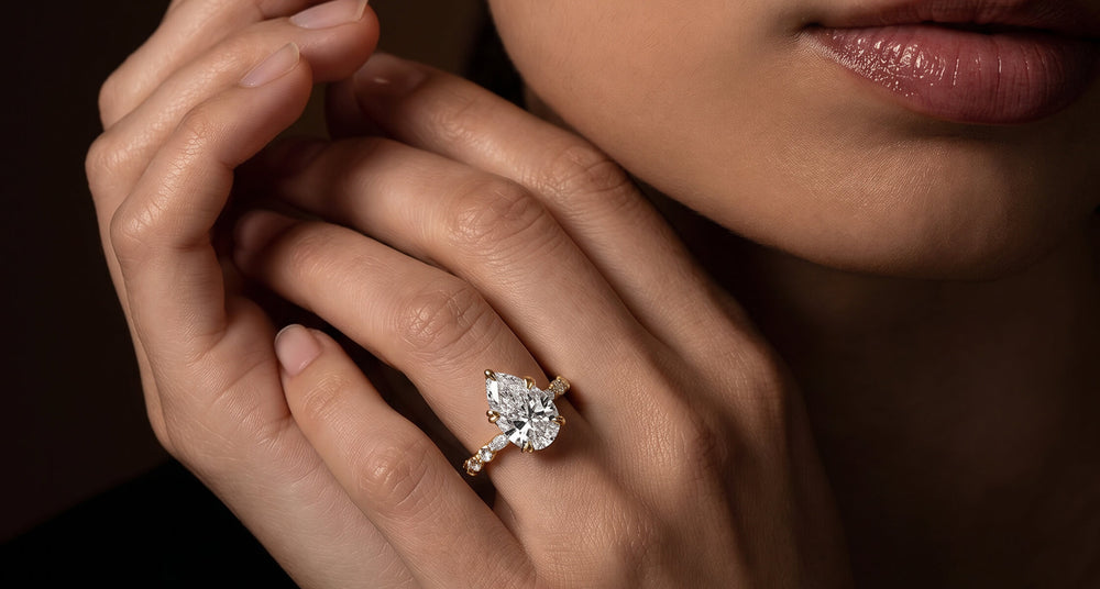 Vivienne Engagement Rings Desktop Banner
