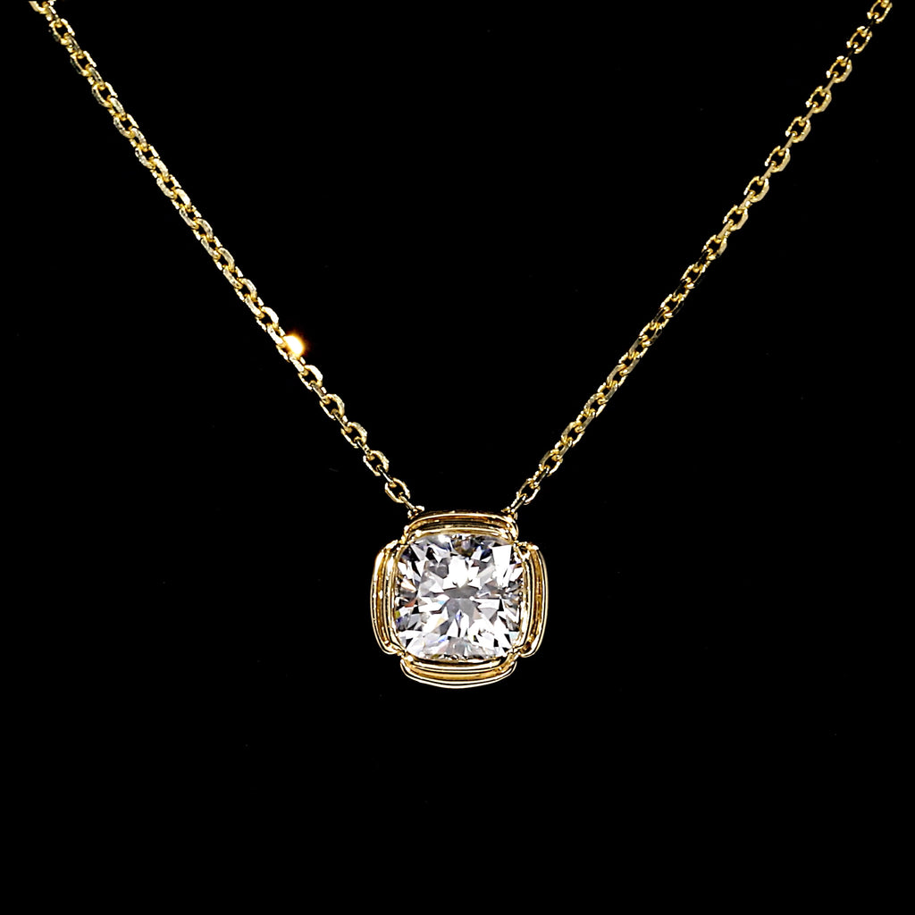 Total Carat Weight:2 CTW