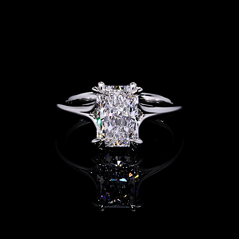 Precious Metal:Platinum;Cut Shape:Radiant